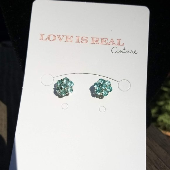 LAST ONE Apatite Flower & Sterling Silver Earrings - Picture 4 of 9